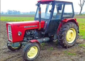Opłatek na tort TRAKTOR TRA 45